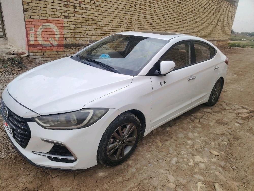 هيونداي النترا